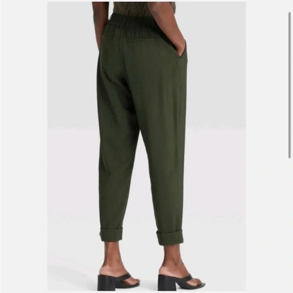 A New Day Pants Womens Green Cuffed Ankle Pants. 6 - Picture 2 of 9